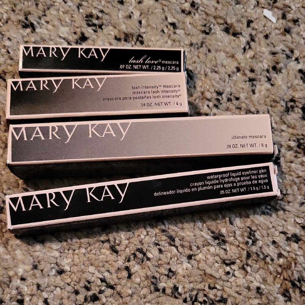 Mary Kay Lash Intensity and Ultimate Mascara Set - Black